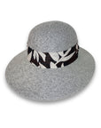Selena Cloche - Black/White