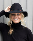 Helicon Fedora