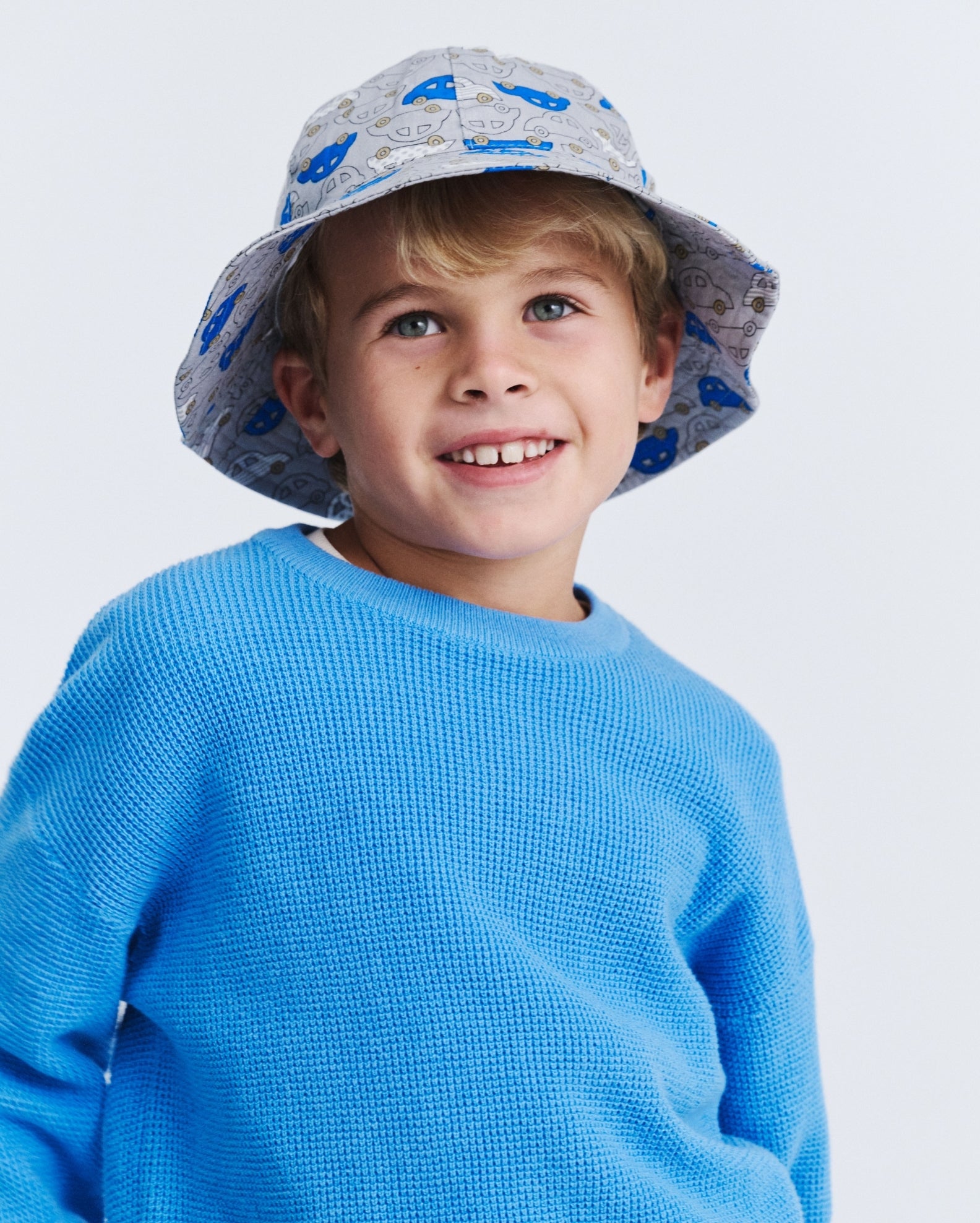 Levi Bucket - Blue Car
