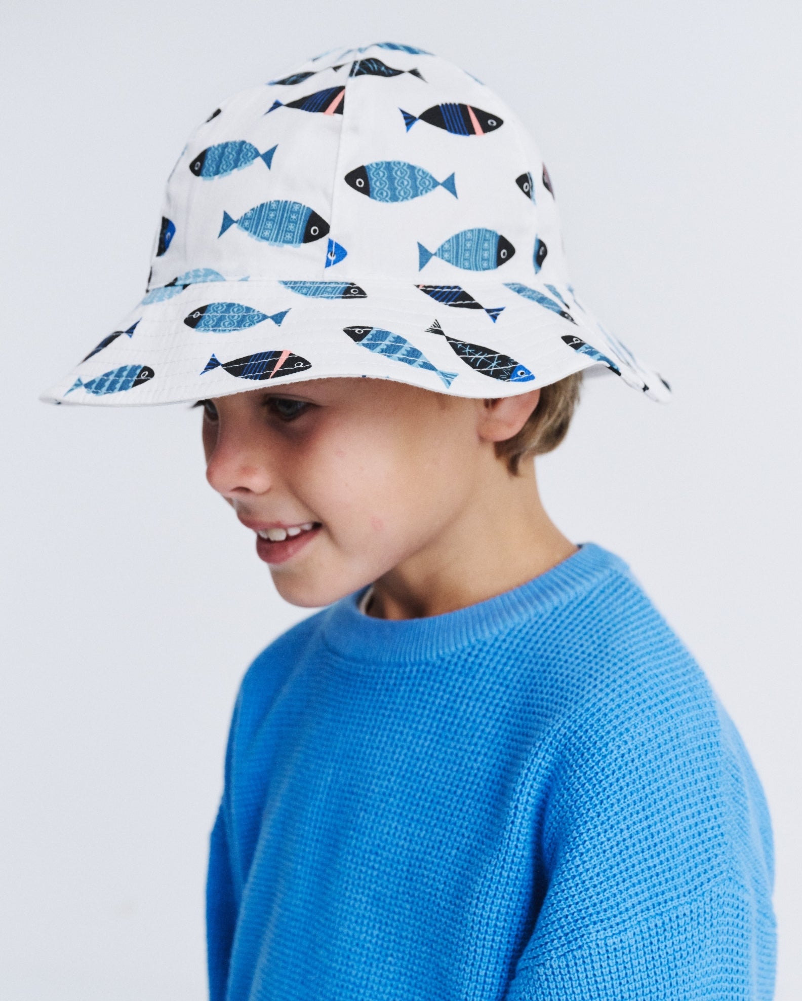 Levi Bucket - Blue Fish