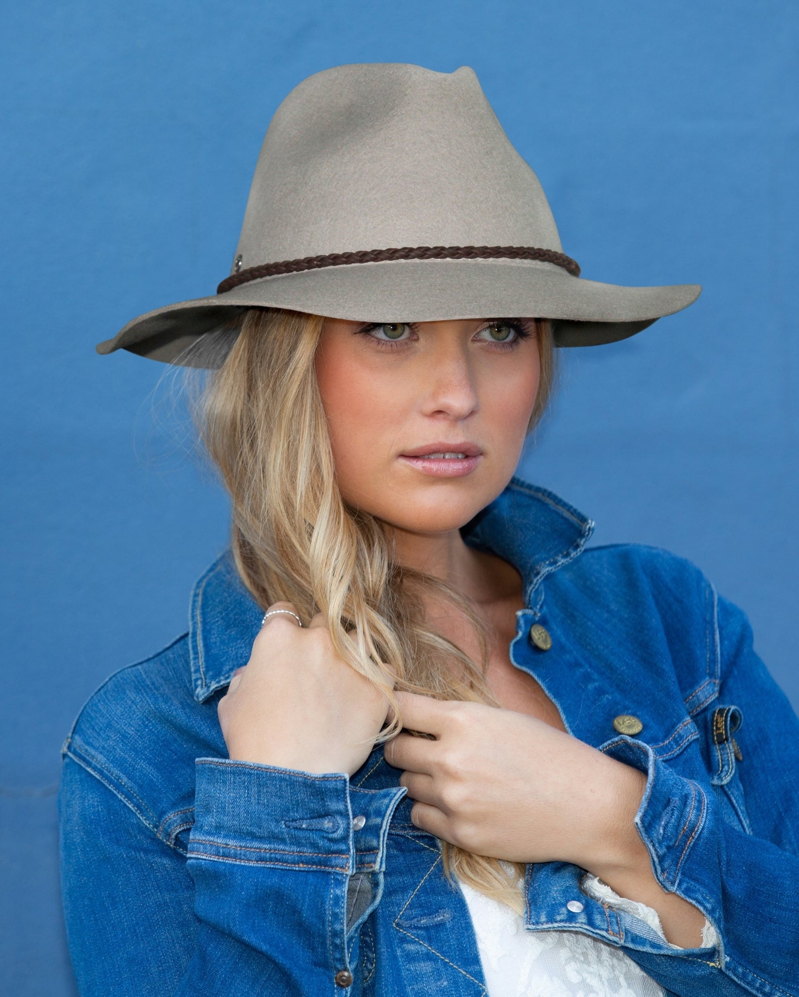 Willow Felt Fedora - Light Grey