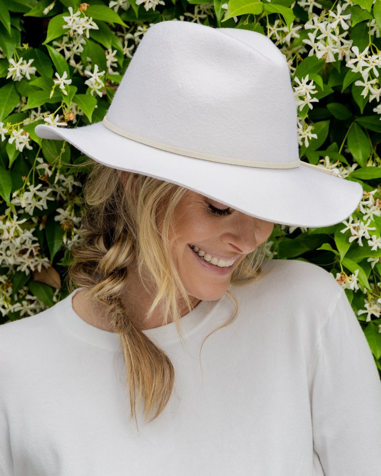 Helicon Fedora - Ivory